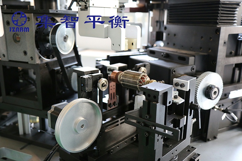 全自動平衡機(jī)