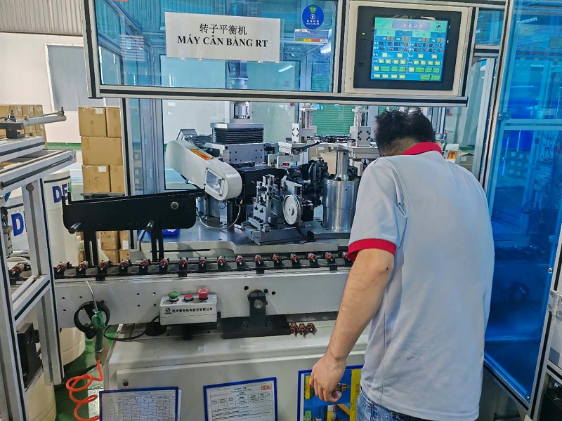 集智平衡機(jī)售后團(tuán)隊(duì)遠(yuǎn)赴越南，助力“永捷電機(jī)”設(shè)備維護(hù)
